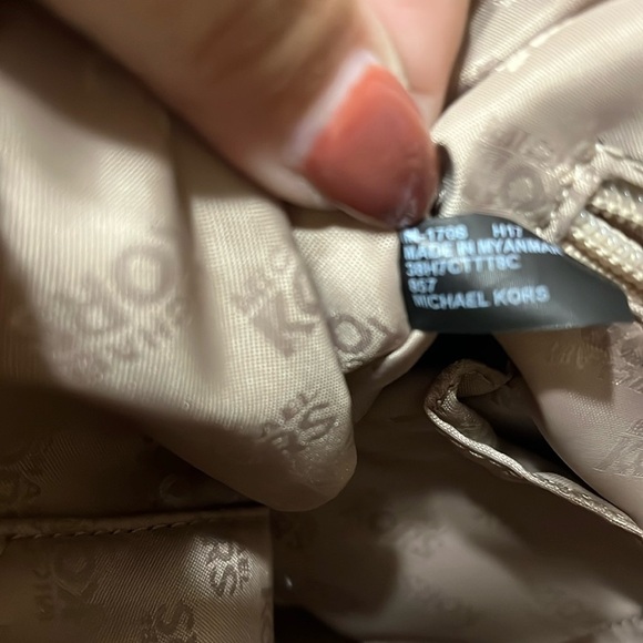 Michael Kors Blush Nylon Tote - Picture 15 of 16